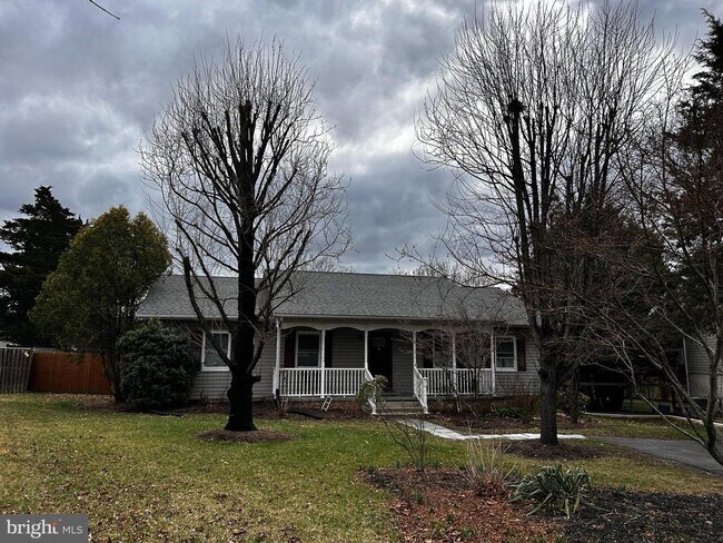 Building Photo - 123 Meadowbrooke Pl