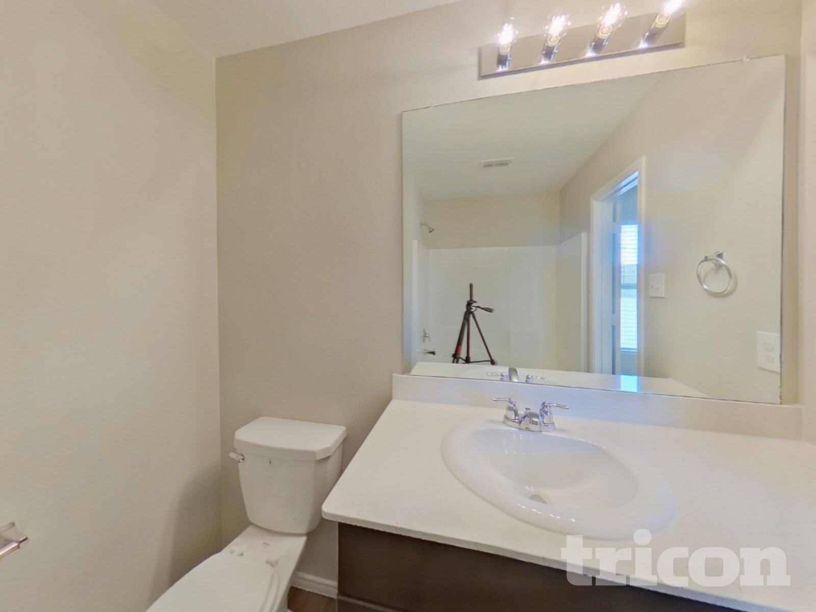 Building Photo - 6028 Parkview Hills Ln