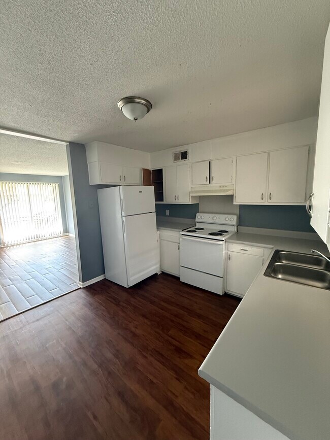 Building Photo - 3619 Patton Rd SW