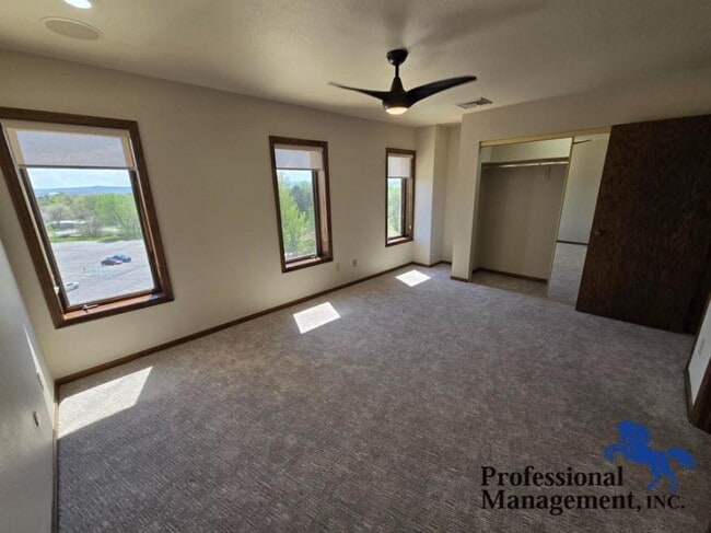 Building Photo - 2 bedroom in Billings MT 59102