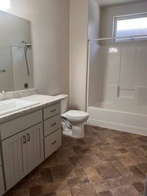 guest bathroom - 1133 Boulder Ridge St