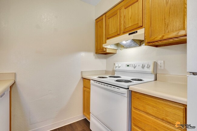 Building Photo - 2913 Telequana Dr