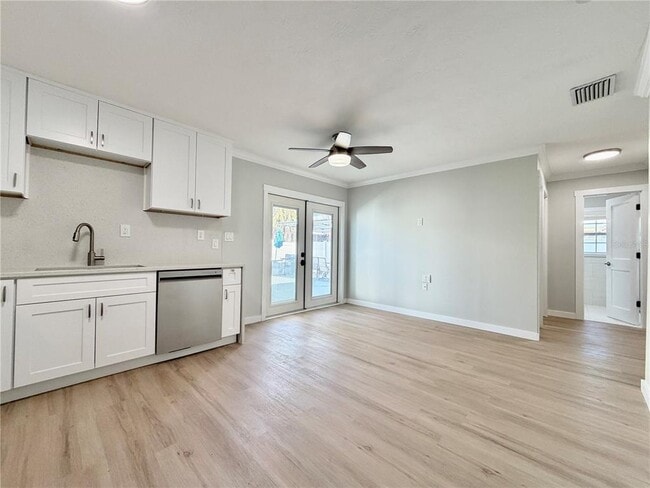 Building Photo - 13299 3rd St E