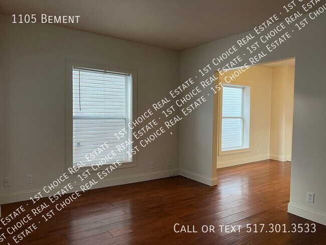 Building Photo - 1105 Bement-