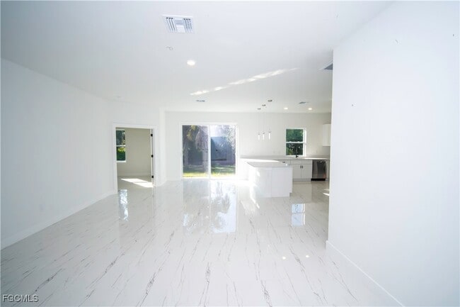 Building Photo - 18141 Wintergarden Ave