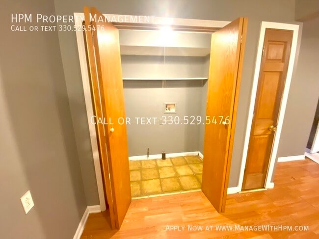 Building Photo - 1631 Bryan Ave SW