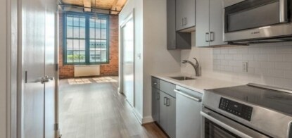 Building Photo - 63 Melcher St