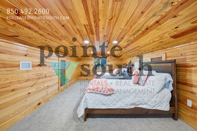 Building Photo - 27522 Burkhardt Dr