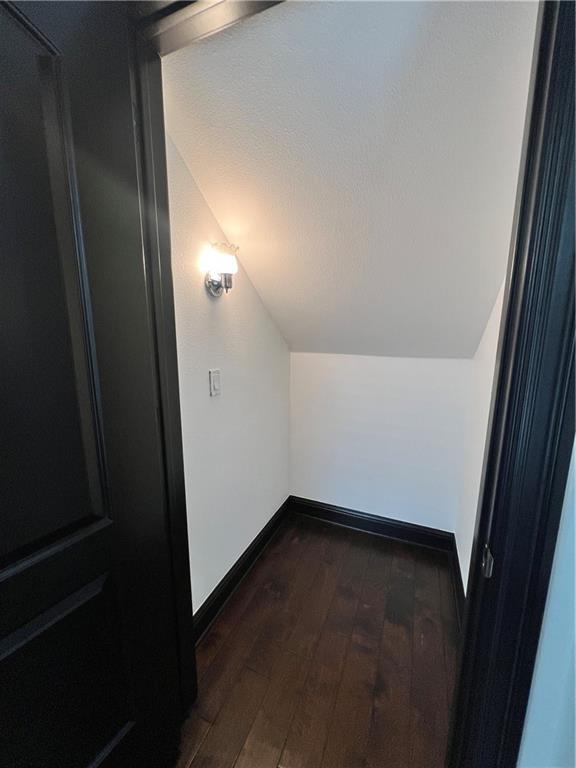 Building Photo - 2201 SW Montana Ave