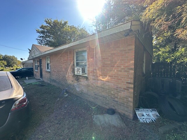 Building Photo - 2911 Church St