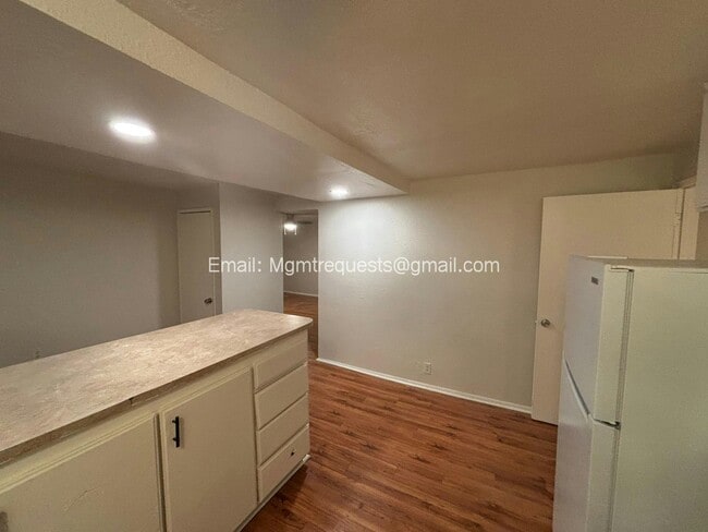 Building Photo - 2826 10th Street, Unit 2834A