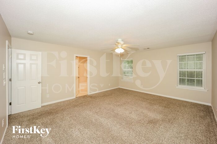 Building Photo - 272 Windriver Trail
