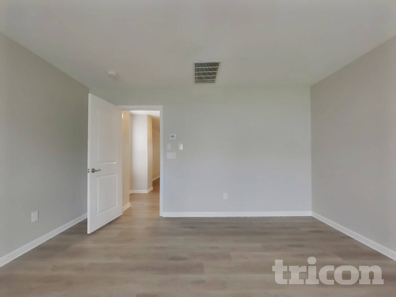 Building Photo - 6909 Barefoot Forest Dr