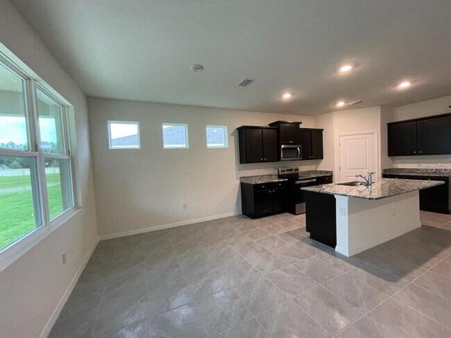 Building Photo - 3616 Mossy Limb Ct