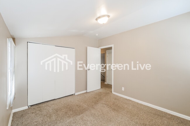 Building Photo - 11303 Herrick Ave