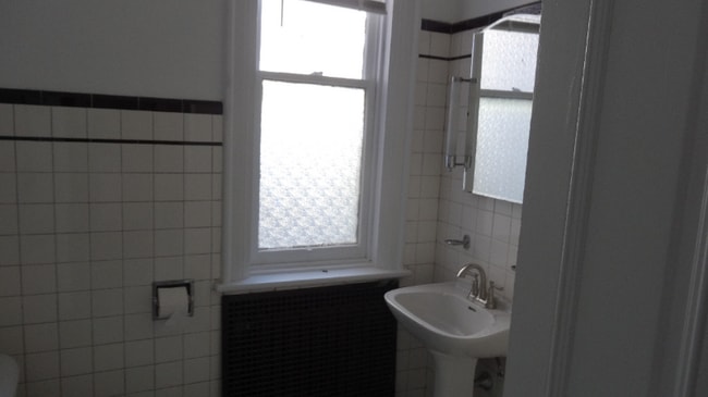 Building Photo - 1430 N 2nd St