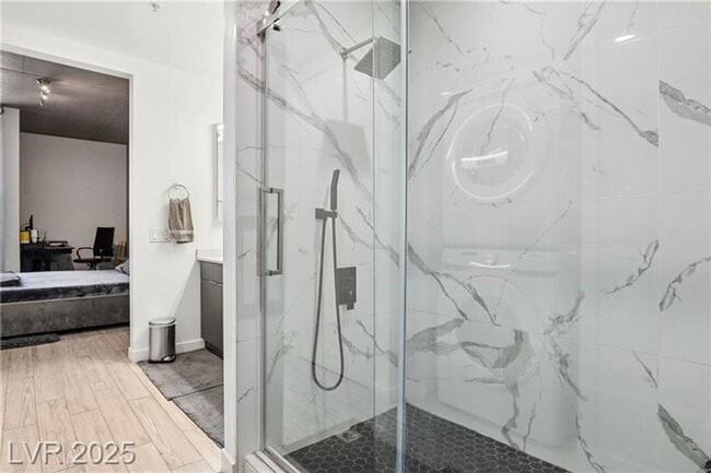 Building Photo - Downtown Las Vegas Luxury Condo with Moder...