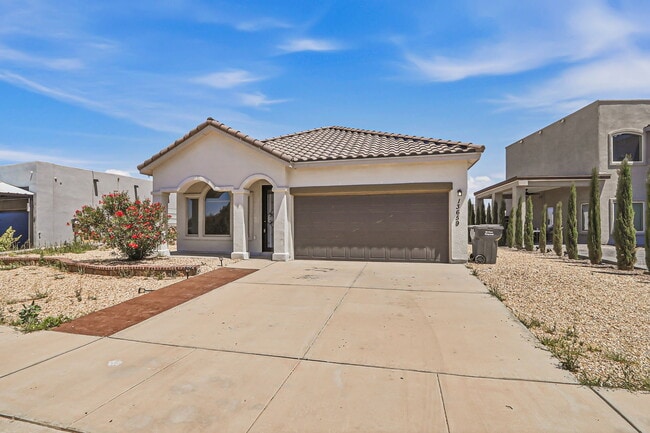 Building Photo - 13659 Everingham