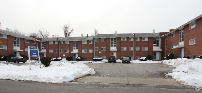 Building Photo - Park Lane Apartments