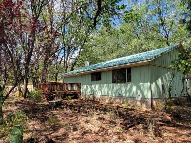 Building Photo - Nice Home Near Weaverville!!