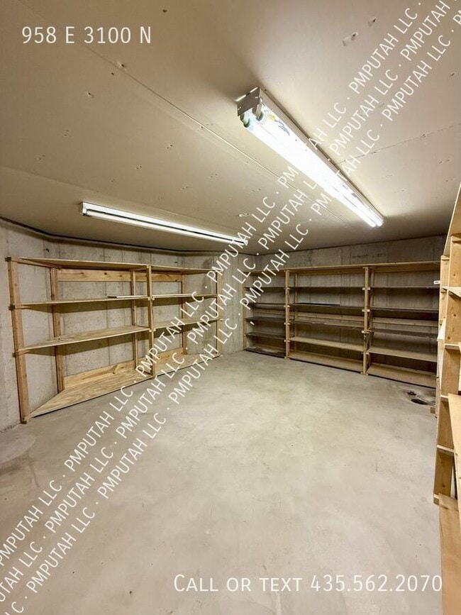 Building Photo - 958 E 3100 N
