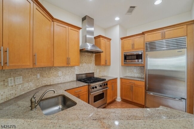 Building Photo - 1212 The Plaza