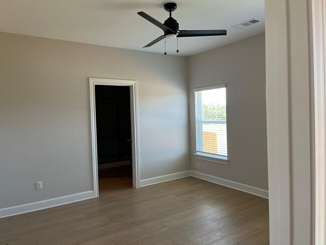 Building Photo - 1311 Butler Ave