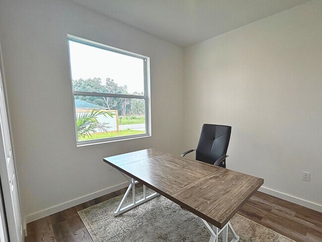 Building Photo - Modern Living Redefined: Luxury Duplexes i...