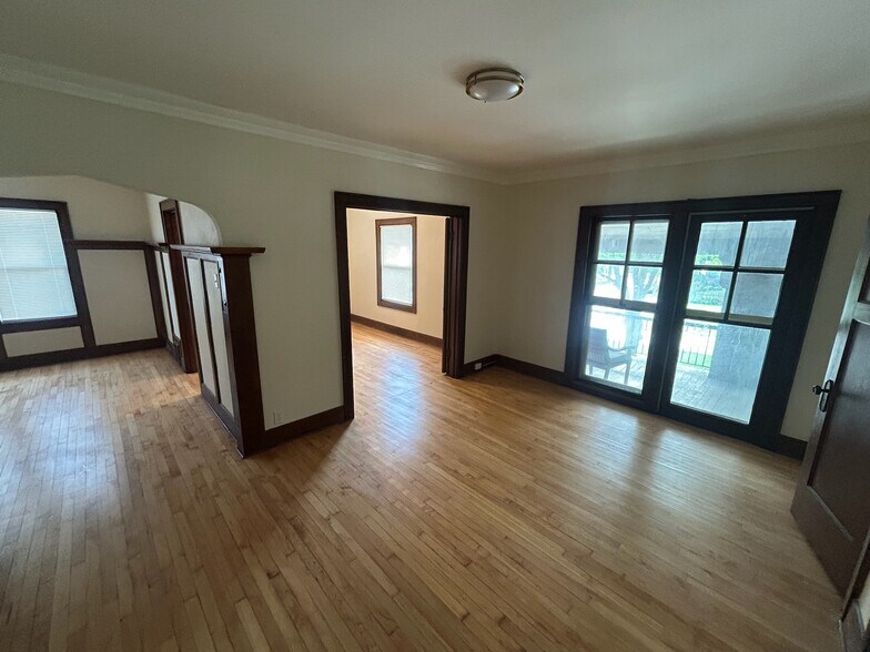 Building Photo - 3204 N Humboldt Blvd