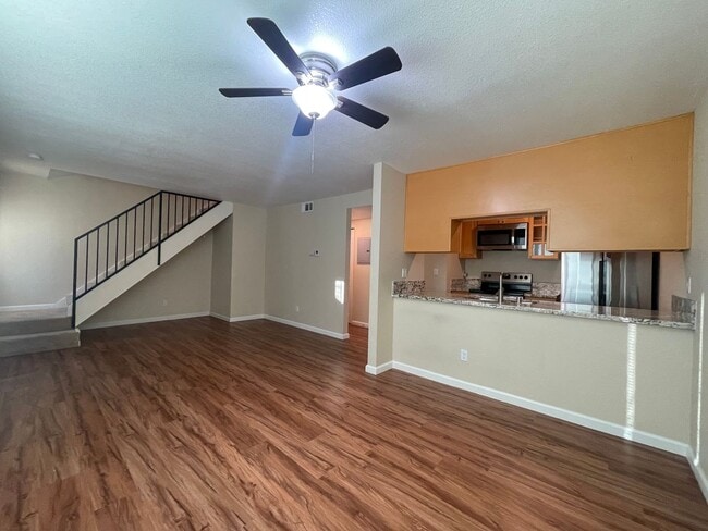 Building Photo - 2603 Carlton Ln
