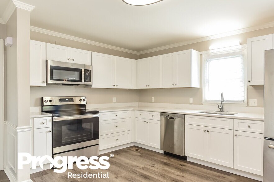 Building Photo - 611 Brandywine Dr