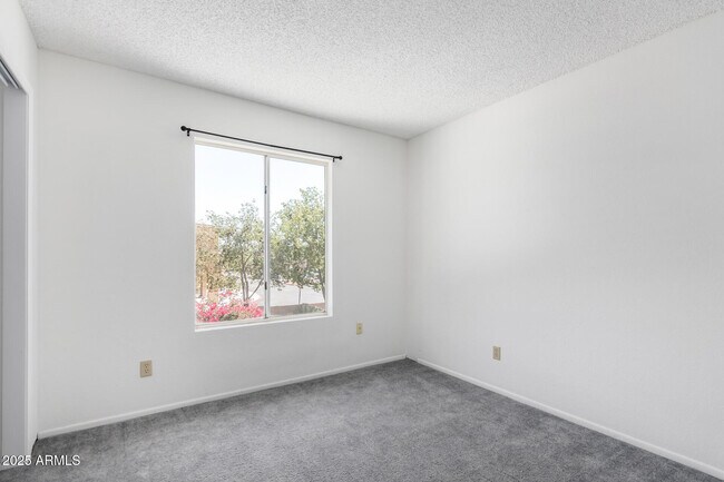 Building Photo - 3829 W Camino Del Rio