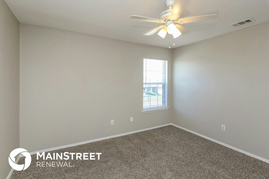 Building Photo - 12812 Dove Field Ln