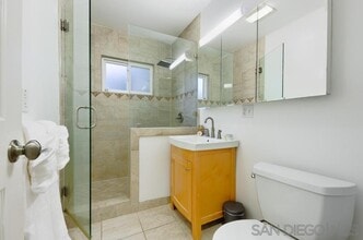 Building Photo - 829 Missouri St
