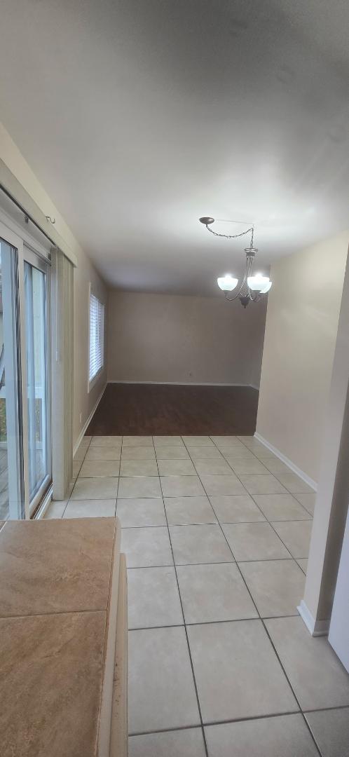 Building Photo - 1953 Conlon Ave SE