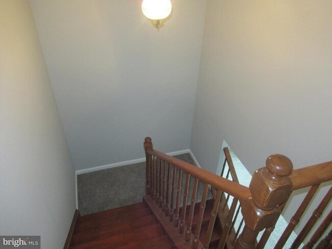 Building Photo - 436 Coates St