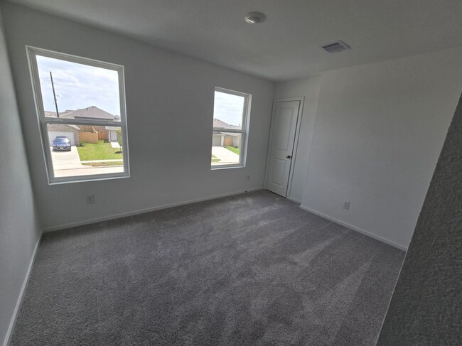 Building Photo - 26706 Dalmatian Bellflower Dr