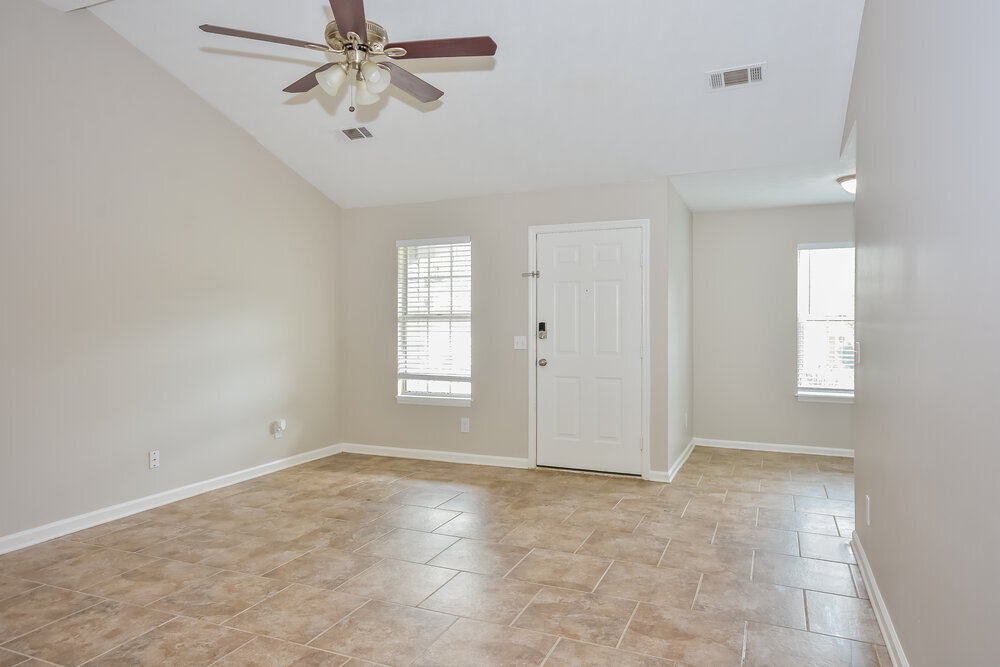 Building Photo - 4104 Pepperwood Dr