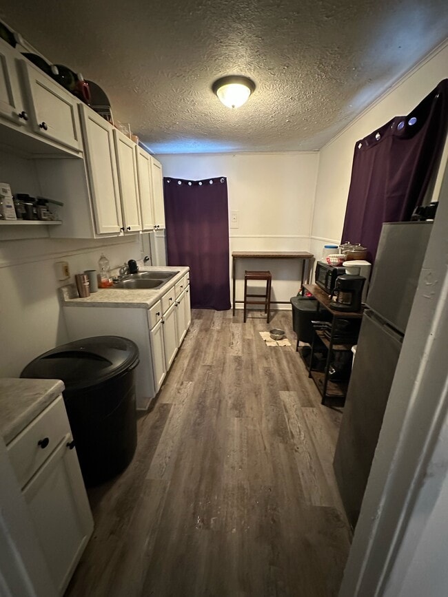 Building Photo - 1276 Frederick Blvd