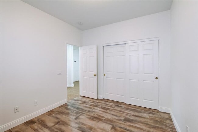 Building Photo - 10948 Positano St