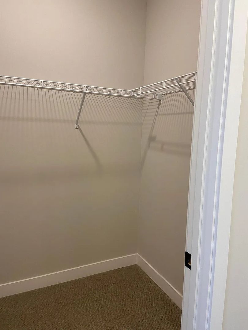 Building Photo - 7112 181st St W