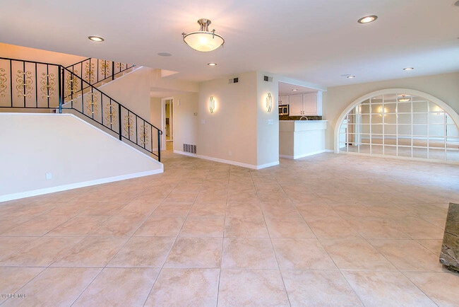 Building Photo - 2399 Windward Cir