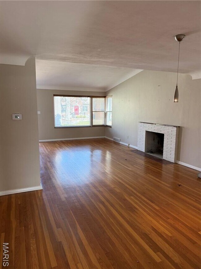 Building Photo - 7828 Cornell Ave