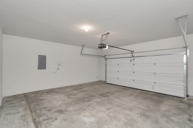 Building Photo - 1526 Parkland Oak Dr