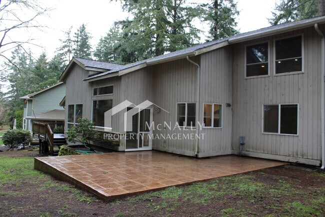 Building Photo - Beautiful 3BR Home in Cul-de-Sac – Loft, Deck & 3-Car Garage