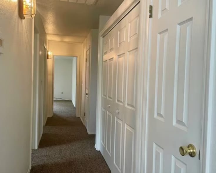 Building Photo - 33938 Peckinpah Acres Dr