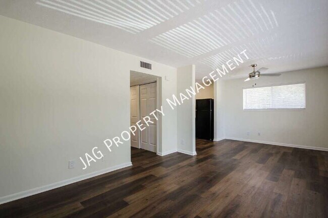 Building Photo - 1436 Berrier St