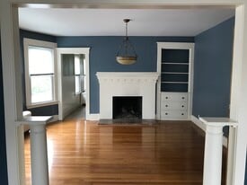 Building Photo - 552 Townsend Ave