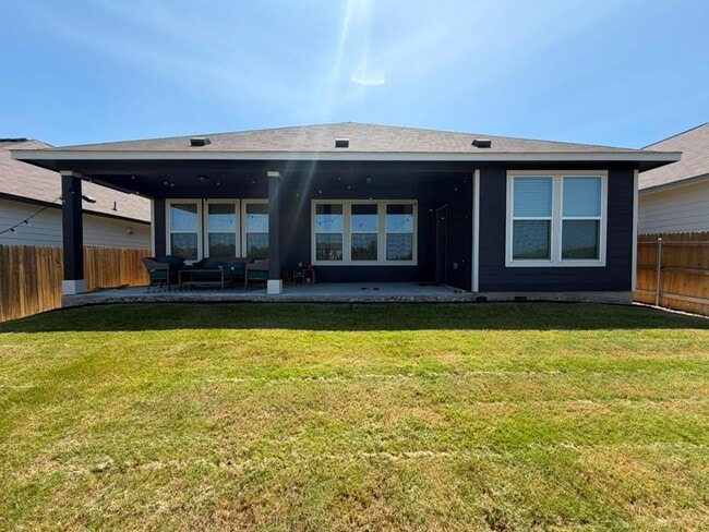 Building Photo - 19324 Hartwell Dr