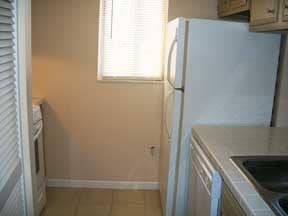 Building Photo - 524 Mercer Rd